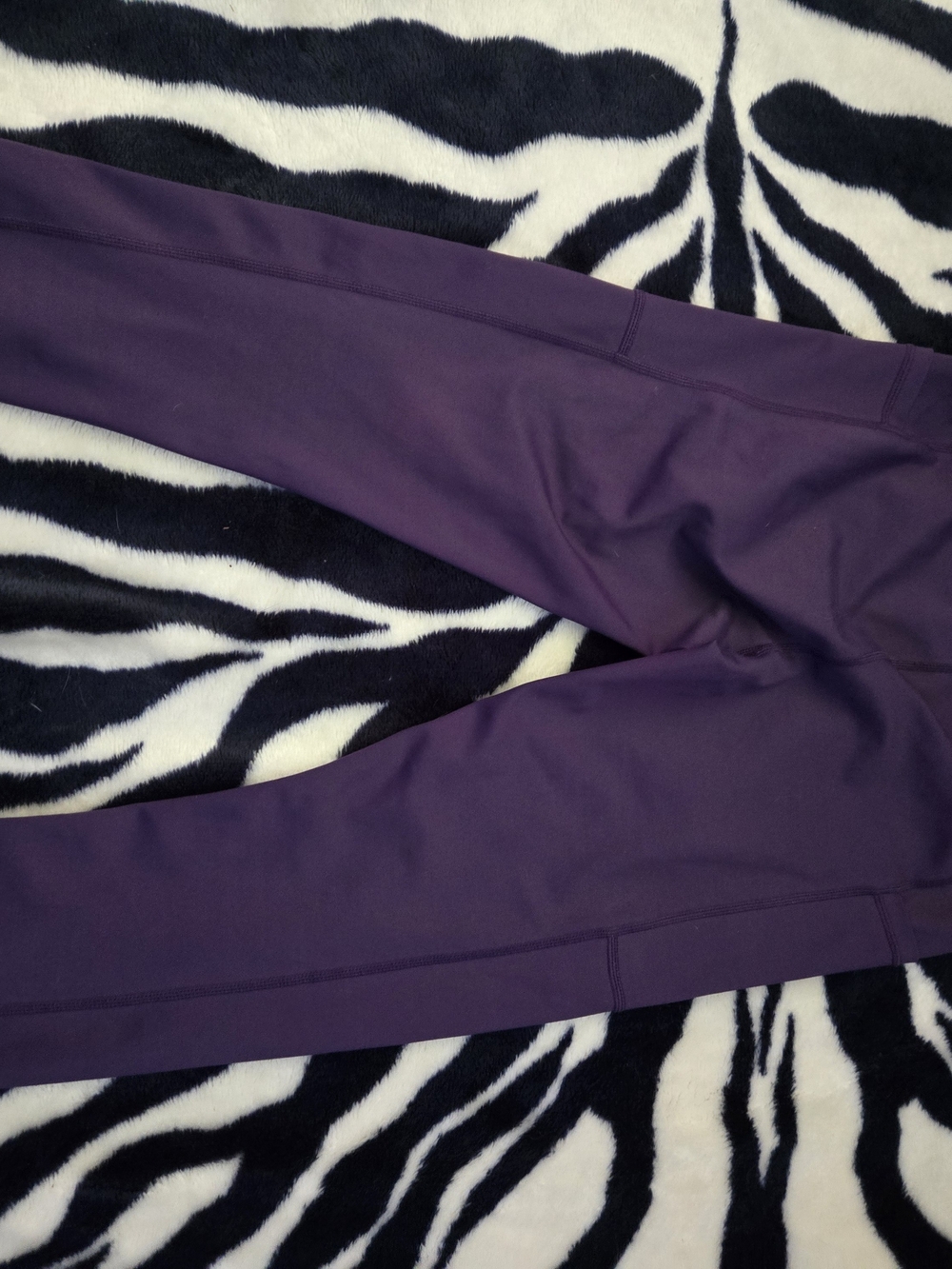 21 Inch Deep Purple Active Leggings